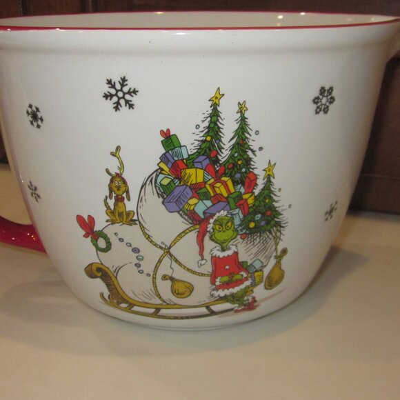 Dr. Seuss Other - Grinch Ceramic Mixing Bowl 2 quart